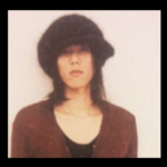 野田洋次郎と兄は桐蔭学園高校出身。慶應で父は一橋大学。実家は世田谷の金持ち