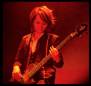 樋口豊のベースの名前(画像)。結婚や彼女は？元ヤンキーの身長。ブログはどこ？