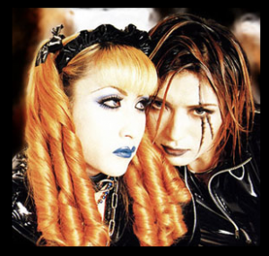 malice mizerのManaのすっぴん。kamiの生年月日と命日(お墓)