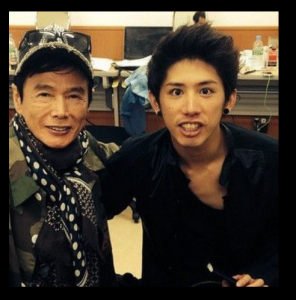 ワンオク/TAKAと両親の現在の関係。父/森進一と母/森昌子。親権はお父さん