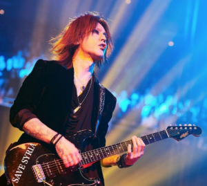 SUGIZO ビザ取得。難航の理由とX JAPANが出演する米コーチェラフェス