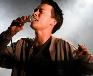 ヨンス(ｻﾁﾓｽ)の彼女とﾀﾊﾞｺ。出身中学高校は茅ヶ崎。あすか(ｲﾝｽﾀ )画像