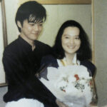 尾崎豊の嫁・繁美と兄・康(弁護士)の現在。妻は川添明子と”アッコちゃんの時代”