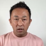 桑原彰とガーシーの関係。会社の取締役で妻も仲良し?タッキーって誰?
